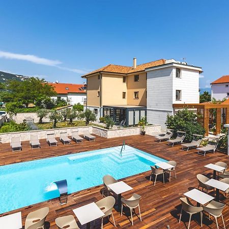 Vila Iris Baska Bagian luar foto